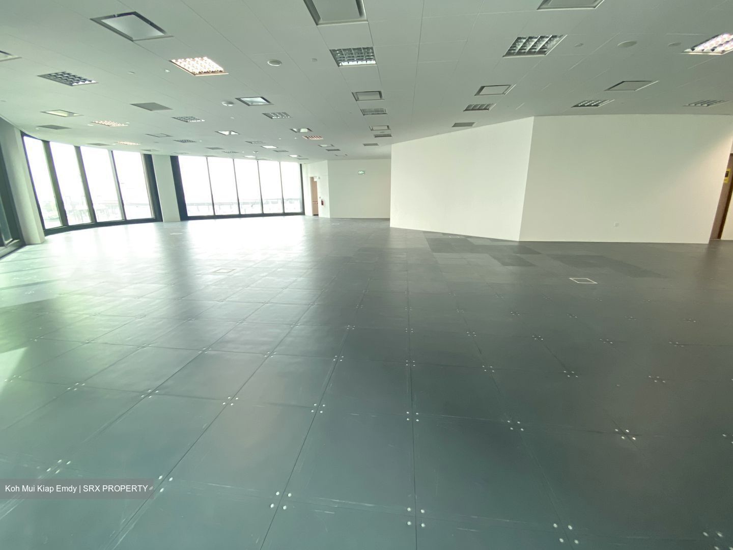 Hub Synergy Point (D2), Office #424420901